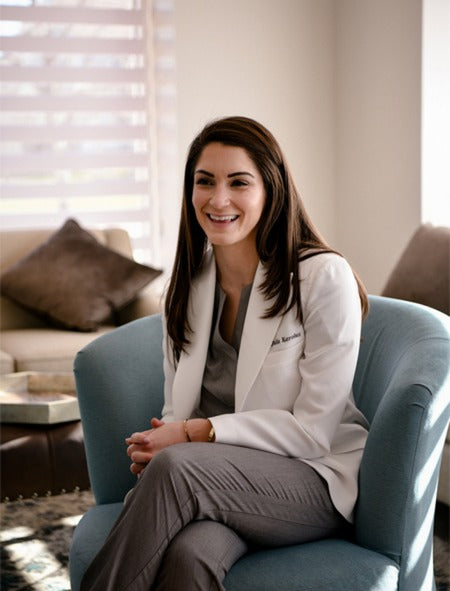 Dr.Julia Kerolus